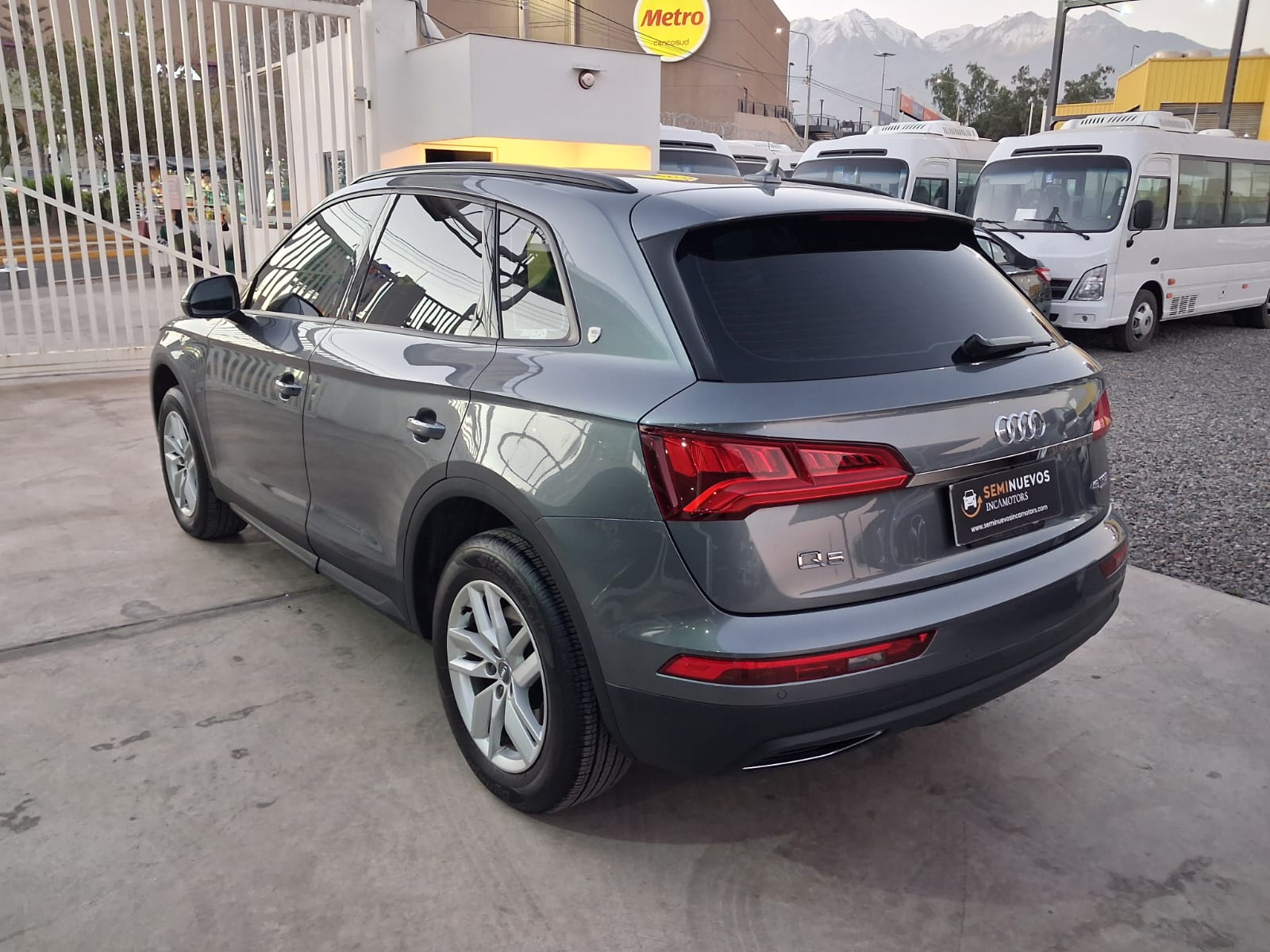 AUDI Q5