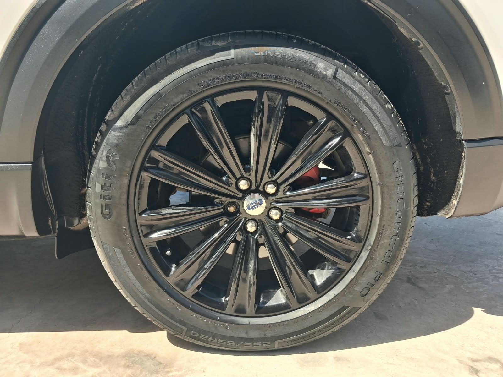 FORD EXPLORER