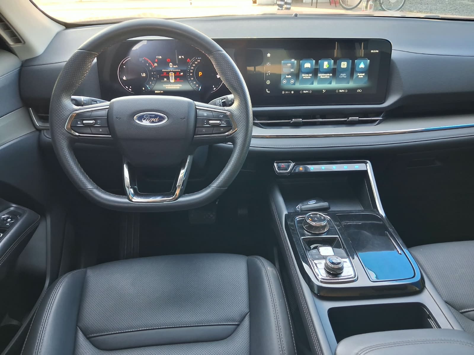 FORD TERRITORY