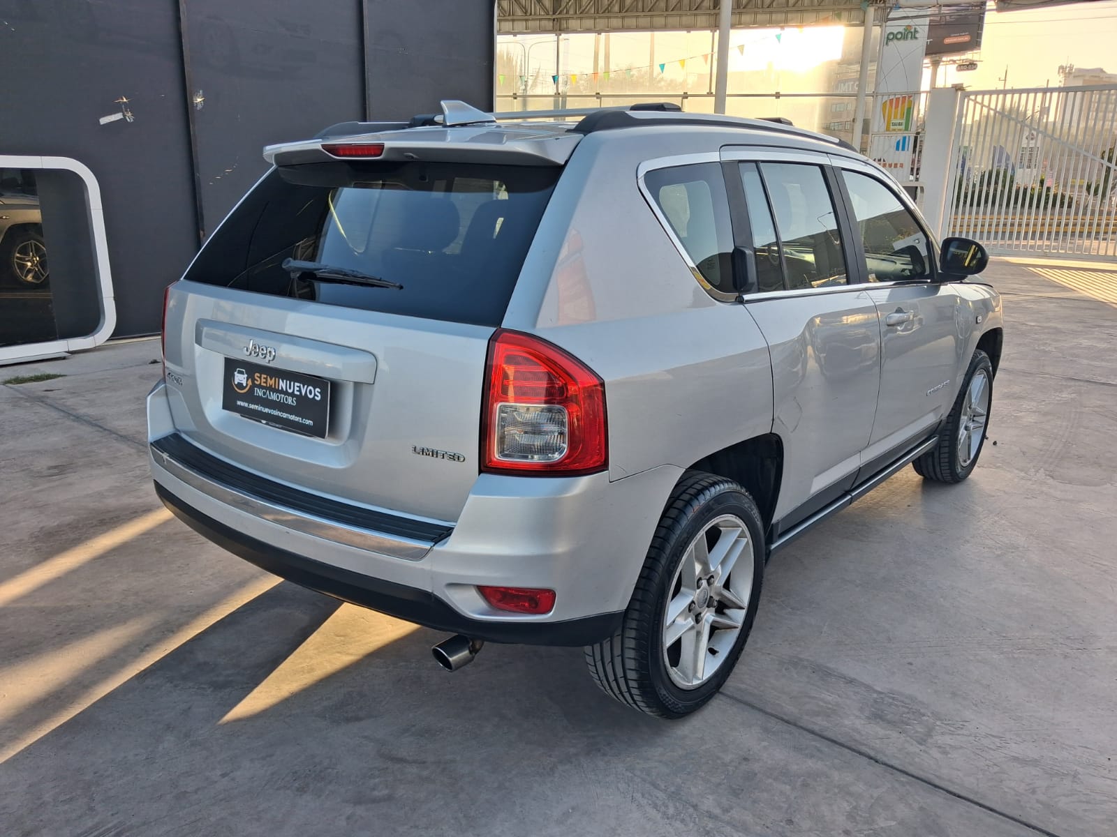 JEEP COMPASS