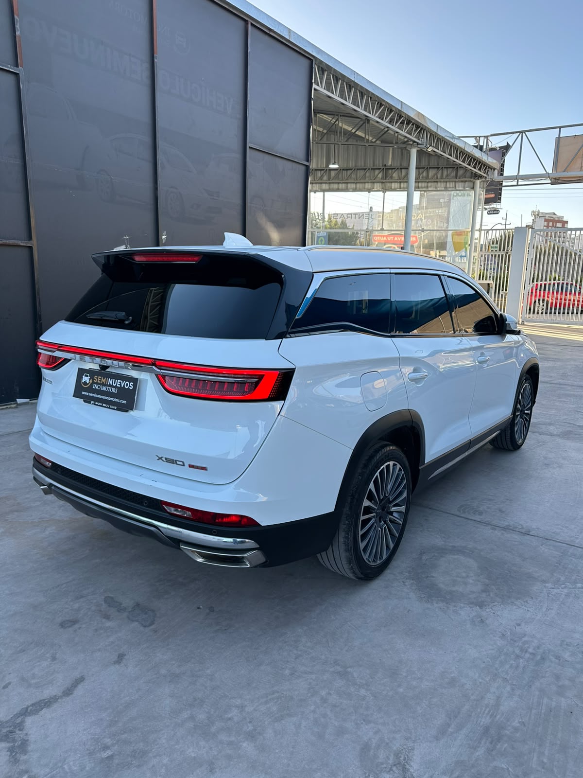 JETOUR X90