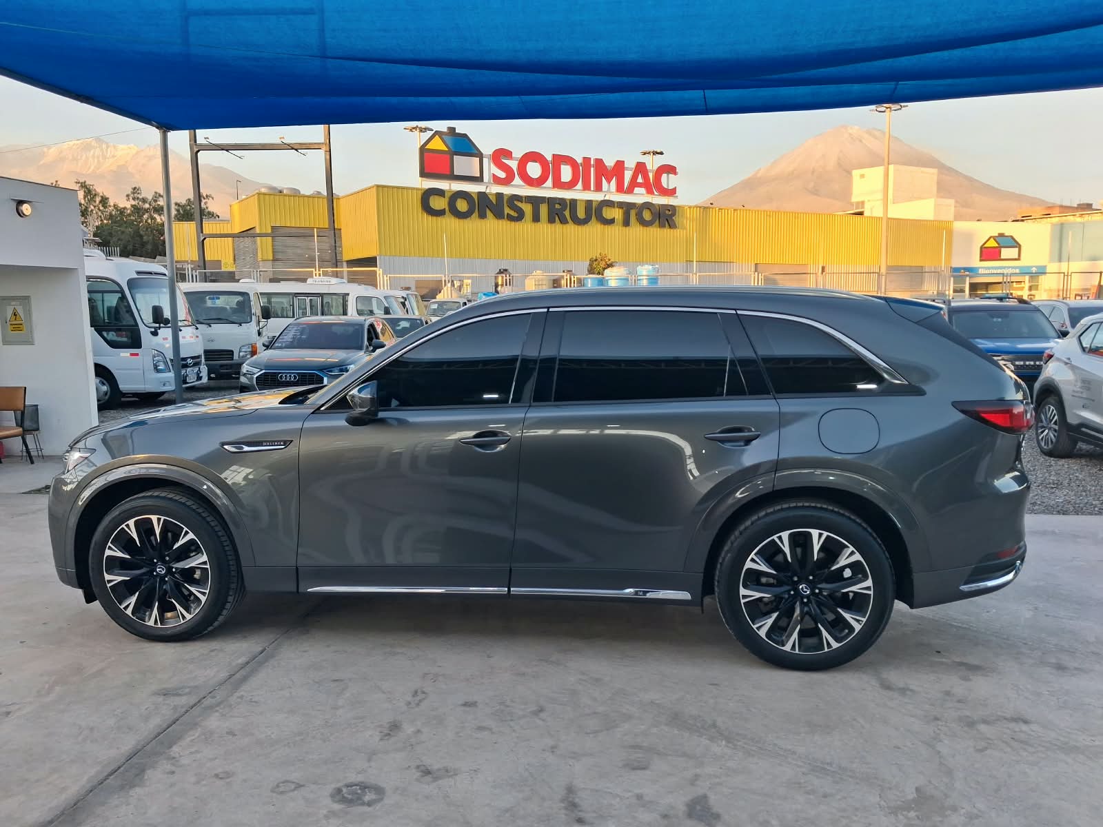 MAZDA CX90