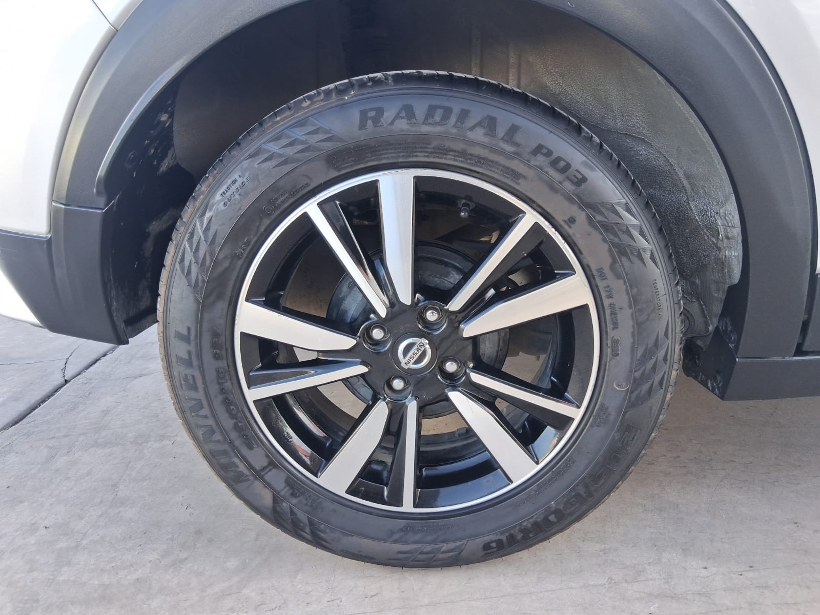 NISSAN KICKS