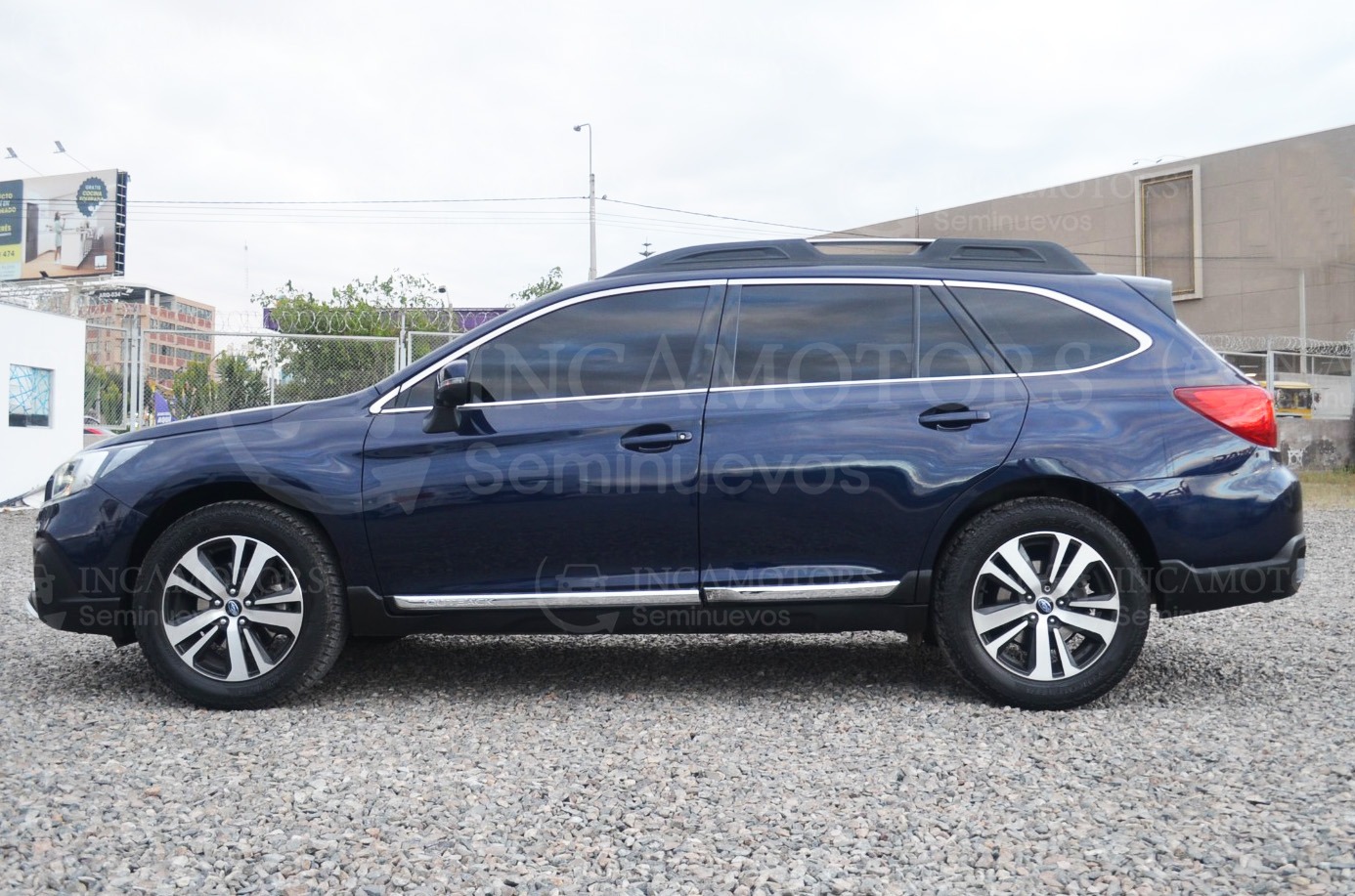 SUBARU OUTBACK